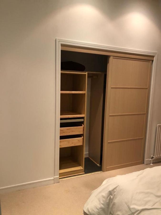 Comfy Two Bedroom Apartment Right In The City Centre グラスゴー エクステリア 写真